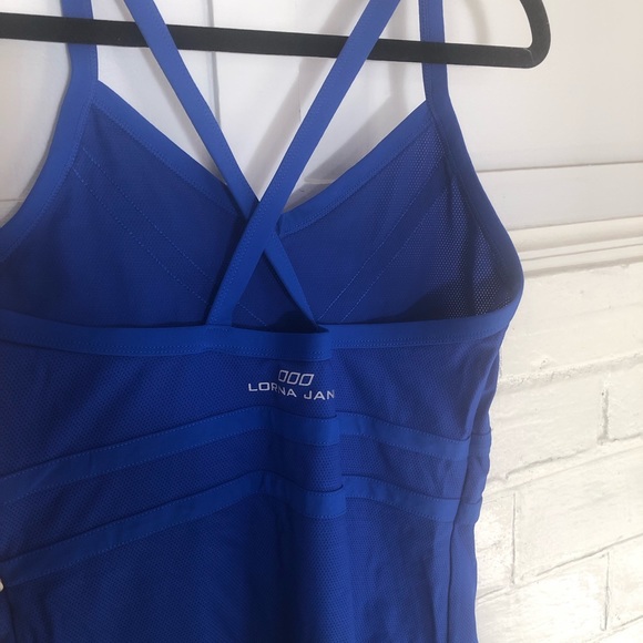 Lorna Jane top size L - Picture 3 of 3